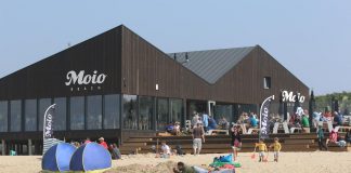 Strandpavillon "Moio Beach" in Cadzand-Bad
