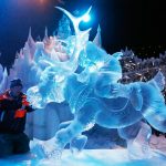 Sculptor Aseev of Russia carves a sculpture based on Disney’s newest movie „Frozen“ at the Snow and Ice Sculpture Festival in Bruges