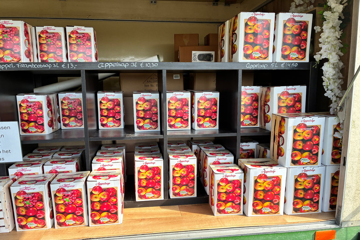 Pluktuin Aardenburg: Selbst Obstpflücken und Blumenschneiden