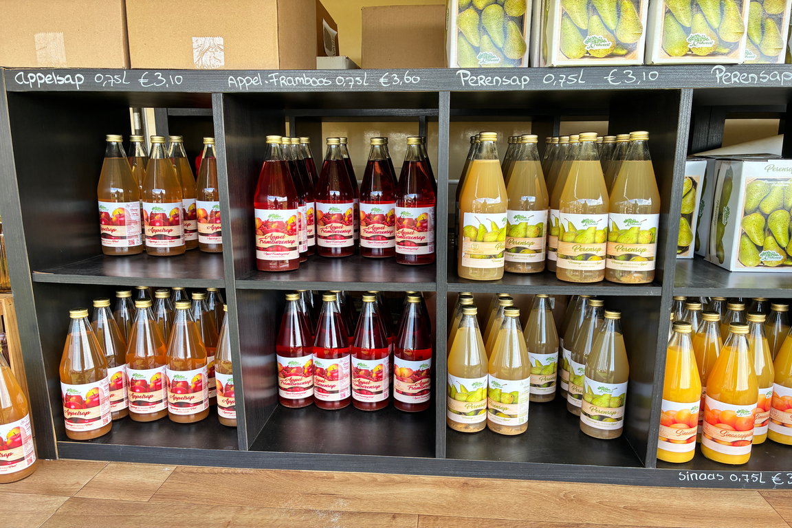 Pluktuin Aardenburg: Selbst Obstpflücken und Blumenschneiden