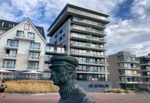 Cadzand-Bad: Hote De Schelde mit Sluiswachter