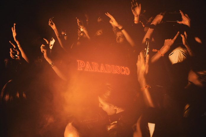 Knokke-Heist: "Paradisco" am Sandstrand