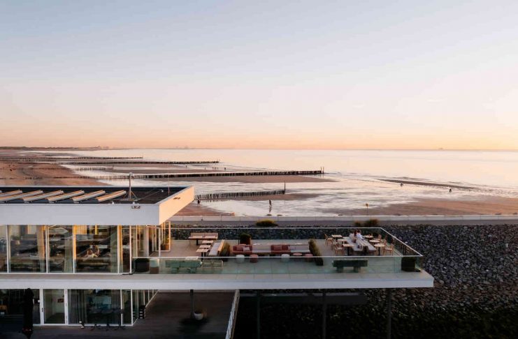 Casual Dining-Restaurant "Beach Boy" in Cadzand-Bad