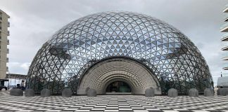 „The Sphere“ – Gläsernes Highlight auf dem Albertplein Knokke-Heist: The Sphere auf dem Albertplein
