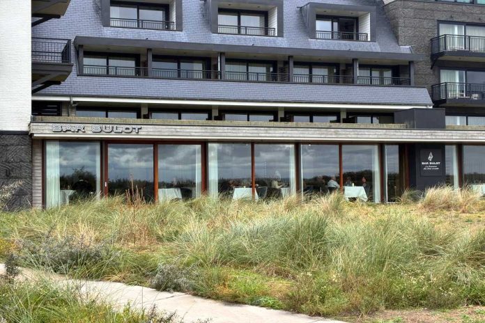 Cadzand-Bad: Restaurant Bar Blublot im Strandhotel