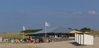 Groede: Strandpavillon Groede aan Zee