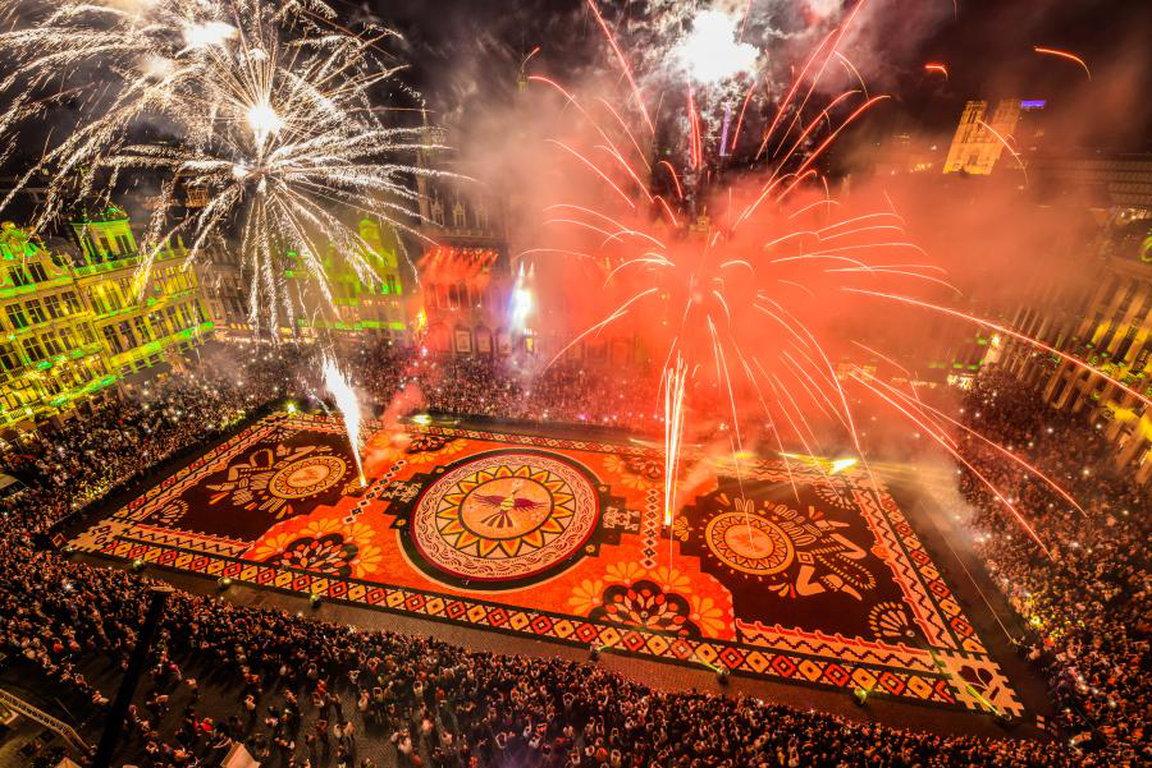 Brüssel: Blumenteppich "Flower Carpet" © www.flowercarpet.brussels