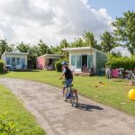 cadzand_molecaten_hoogduin_5pers-kampeer-cabin-Vlinder-Molecaten-Park-Hoogduin-01