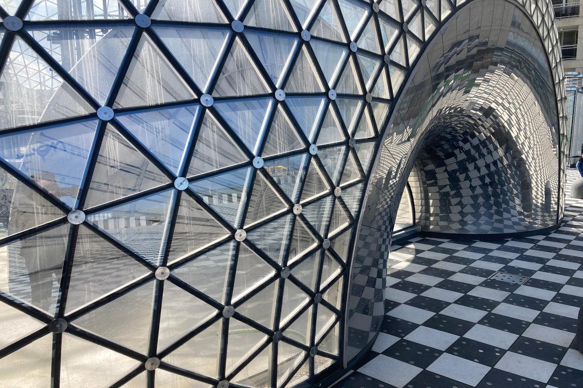 Knokke-Heist: The Sphere auf dem Albertplein