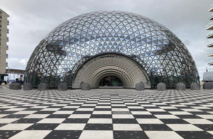 Knokke-Heist: The Sphere auf dem Albertplein