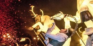 Adventliches Strassenspektakel in Knokke-Heist Knokke-Heist: Strassenspektakel im Winter