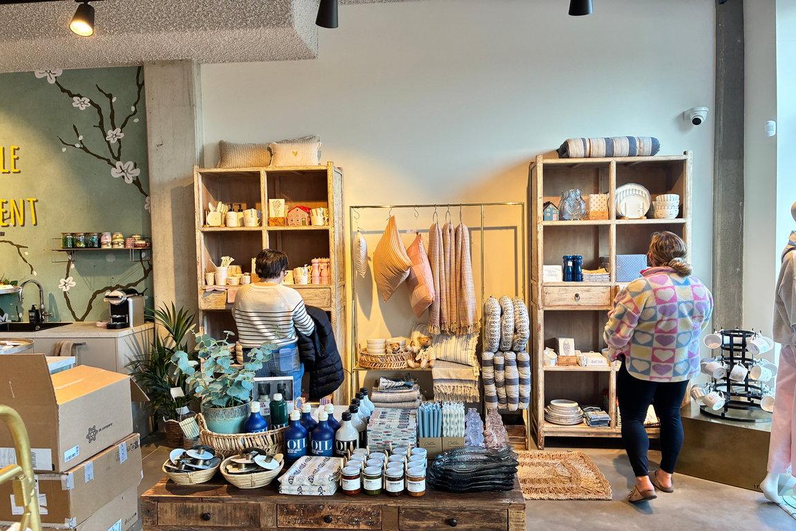 Cocoon: Mode- und Accessoires-Boutique in Cadzand-Bad