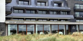Restaurant „Bar Bublot“ im Strandhotel Cadzand-Bad: Restaurant Bar Blublot im Strandhotel